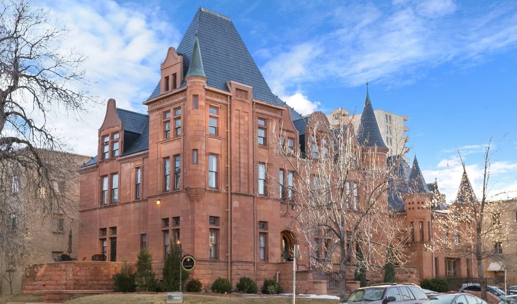 The Timeless Elegance of The Patterson Inn: Why It's Denver's Premier Hotel